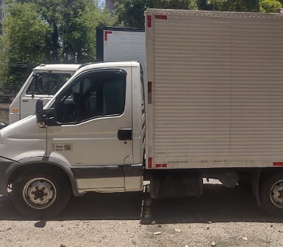 Caminhão Pequeno para Frete de Perópolis para Lavras - MG